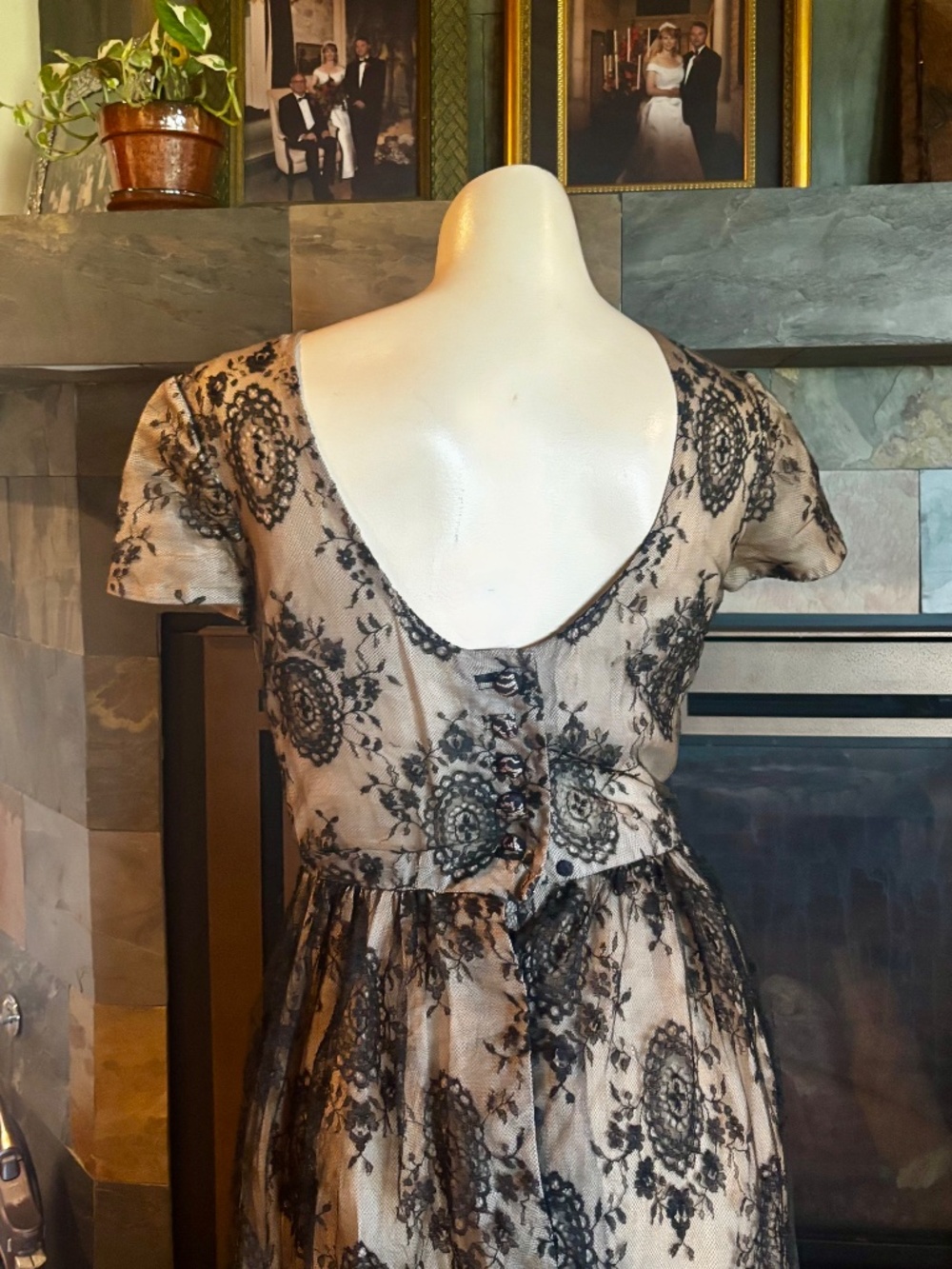 50s Bill Blass Black Cameo Tulle Lace Cocktail Dress S-M no label - Picture 5 of 10
